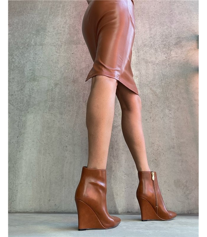 Giaro Stiefelette EBBA Braun Matt