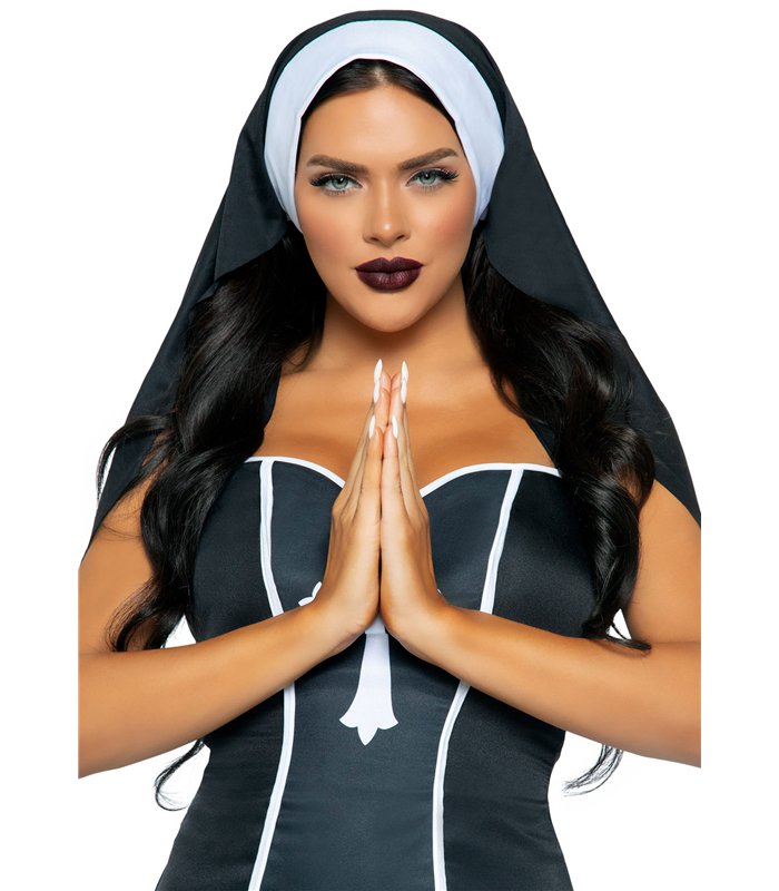 Nun habit