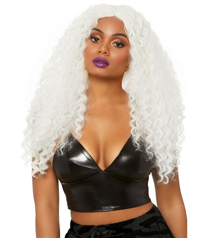 Long curly wig