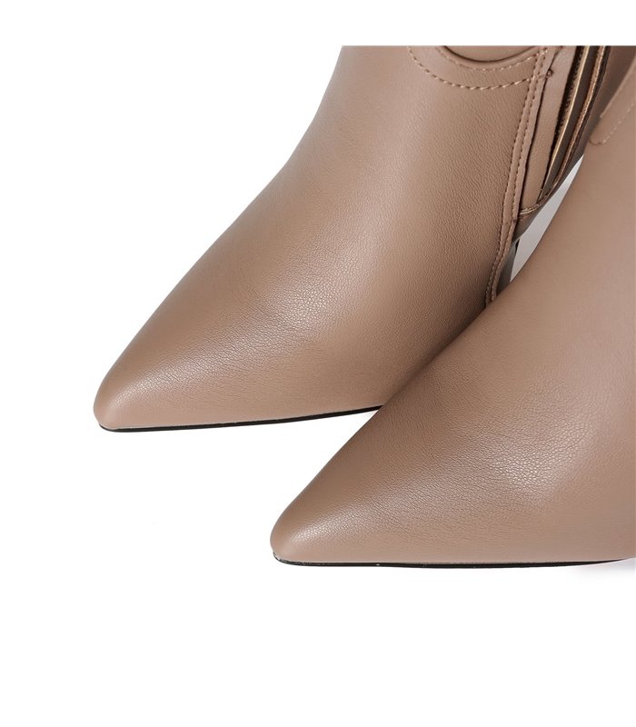 TAKEN TAUPE