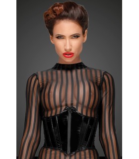 Klassisches Kleid aus weichem und elastischen Tüll